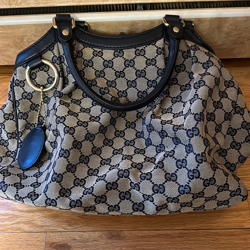 Gucci tote
